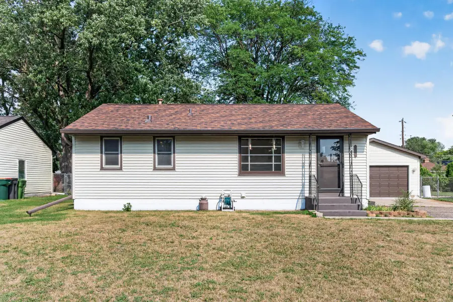 10417 7th Street Ne, Blaine, MN 55434 - #2