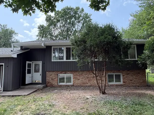 8055 Zane Avenue N, Brooklyn Park, MN 55443