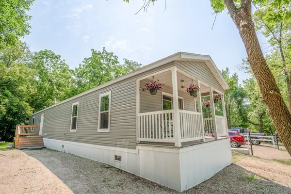 8170 North Shore Drive, Spicer, MN 56288