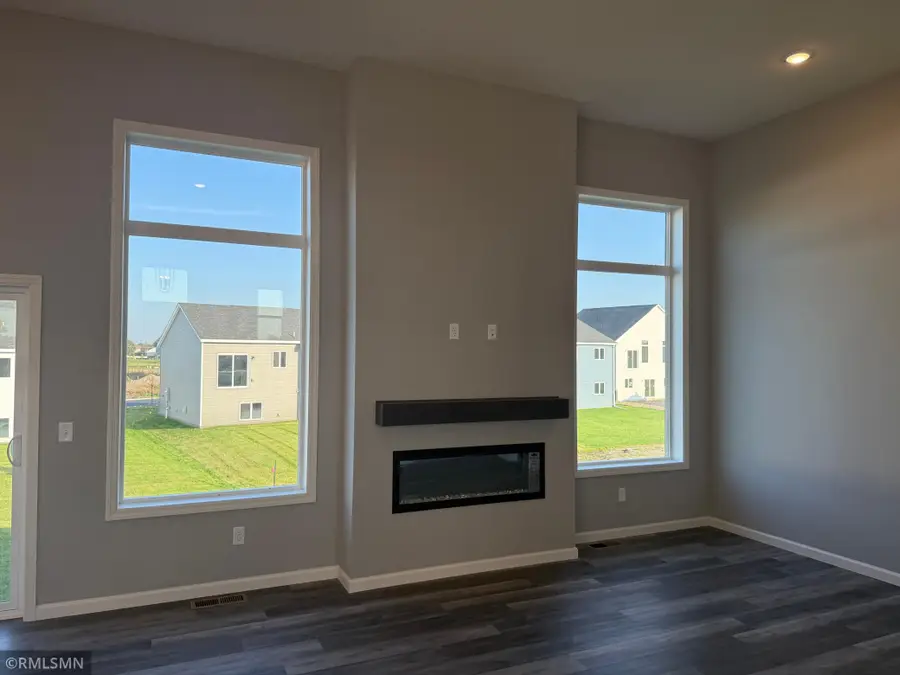 19099 Goodhue Street Ne, East Bethel, MN 55011 - #2