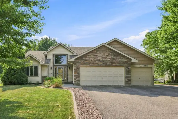 13525 Oakwood Drive, Rogers, MN 55374
