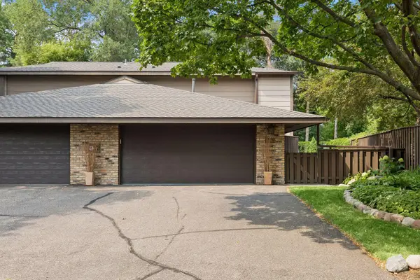 17640 Breconwood Road, Minnetonka, MN 55391