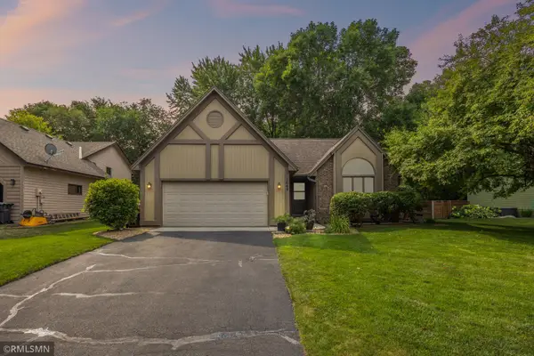 1649 Ashbury Place, Eagan, MN 55122