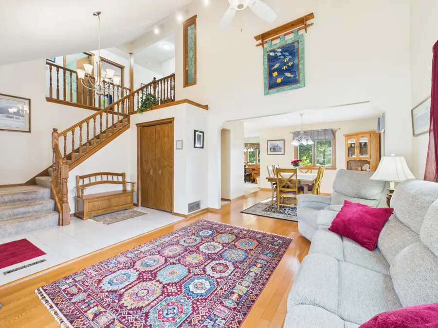 2194 Jennifer Court, North Saint Paul, MN 55109 - #2