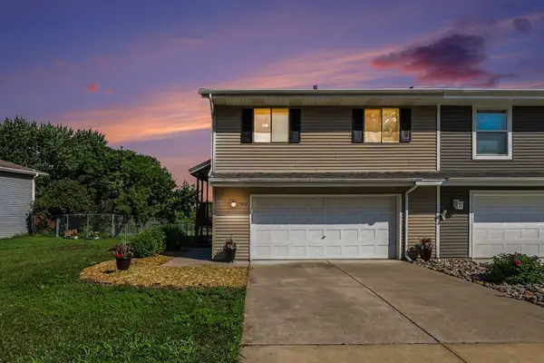 7803 Upper 167th Street W, Lakeville, MN 55044
