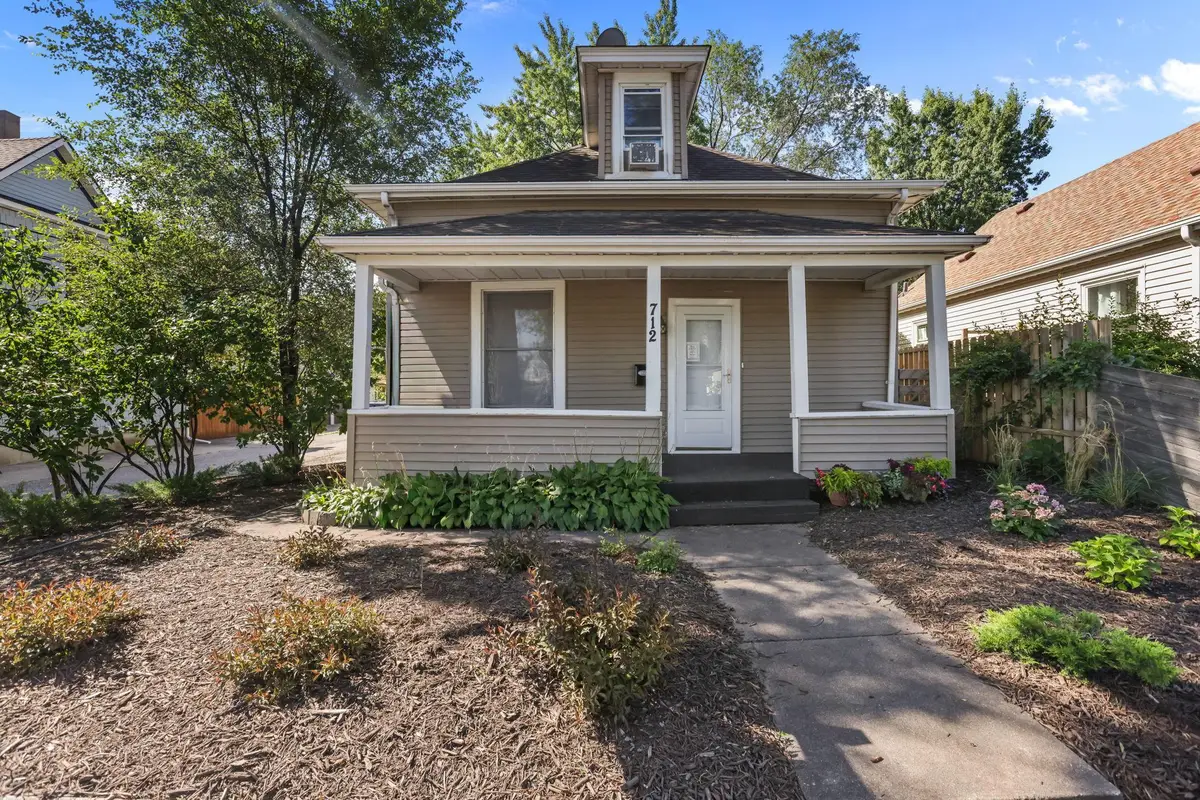 712 24th Avenue Ne, Minneapolis, MN 55418 - #1