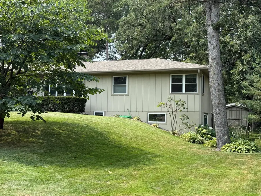 3901 Hampshire Avenue N, Crystal, MN 55427 - #3