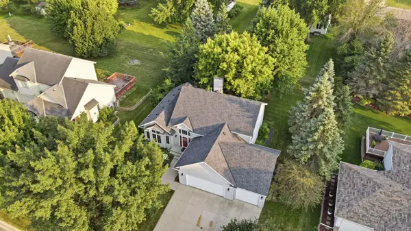 1688 Wedgewood Drive Ne, Owatonna, MN 55060