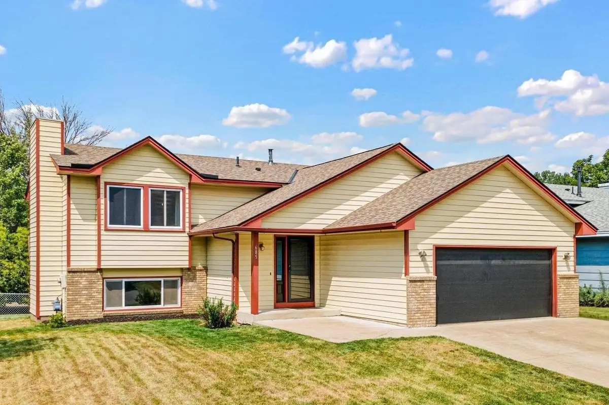 685 107th Lane Nw, Coon Rapids, MN 55448 - #1
