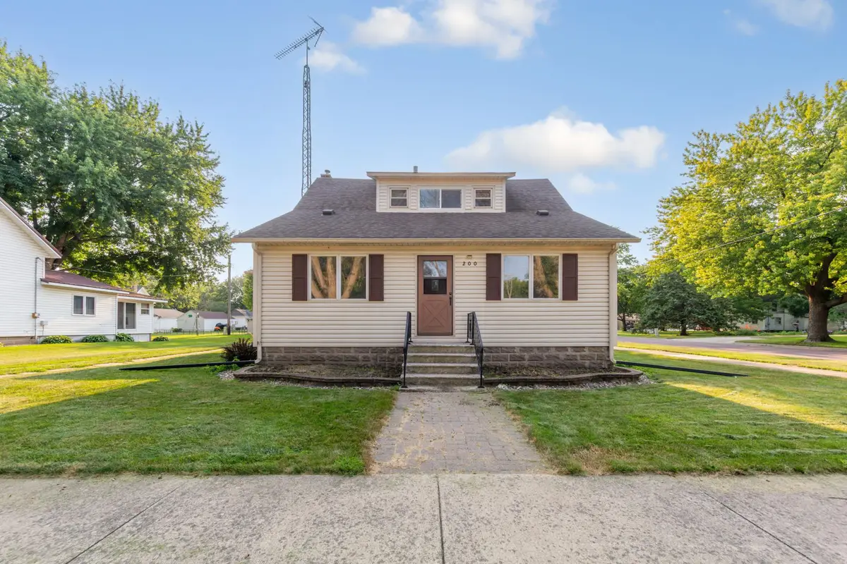 200 First Avenue Se, Mapleton, MN 56065 - #1