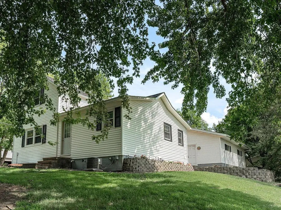 828 Clinton Street E, Waterville, MN 56096 - #2