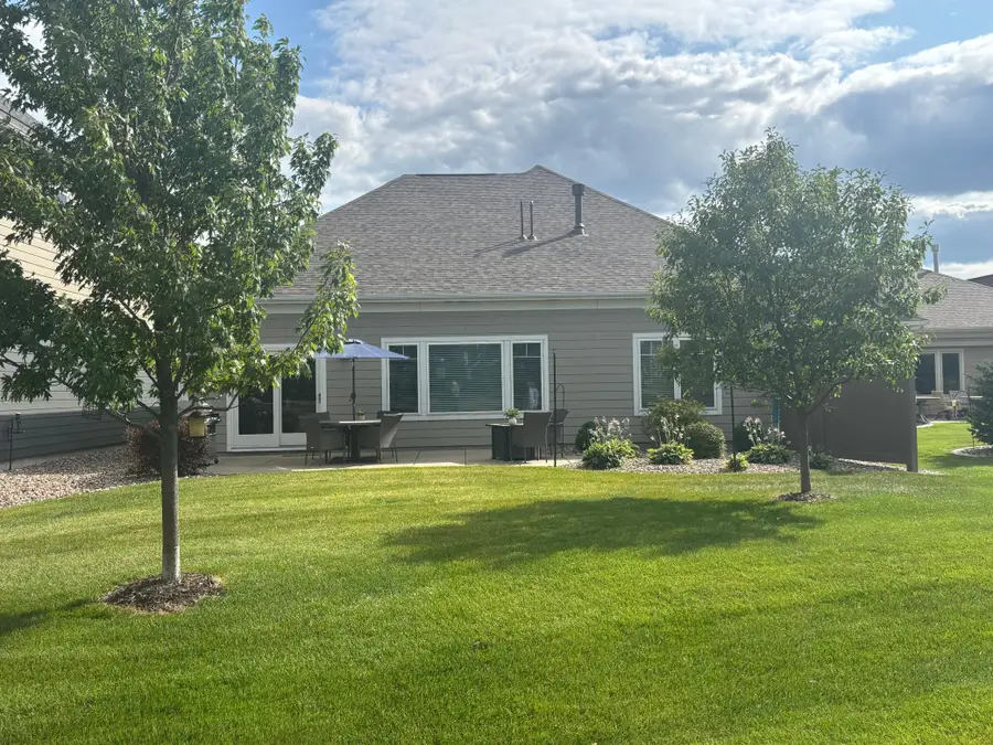 8776 Upper 7th Place, Lake Elmo, MN 55042 - #2