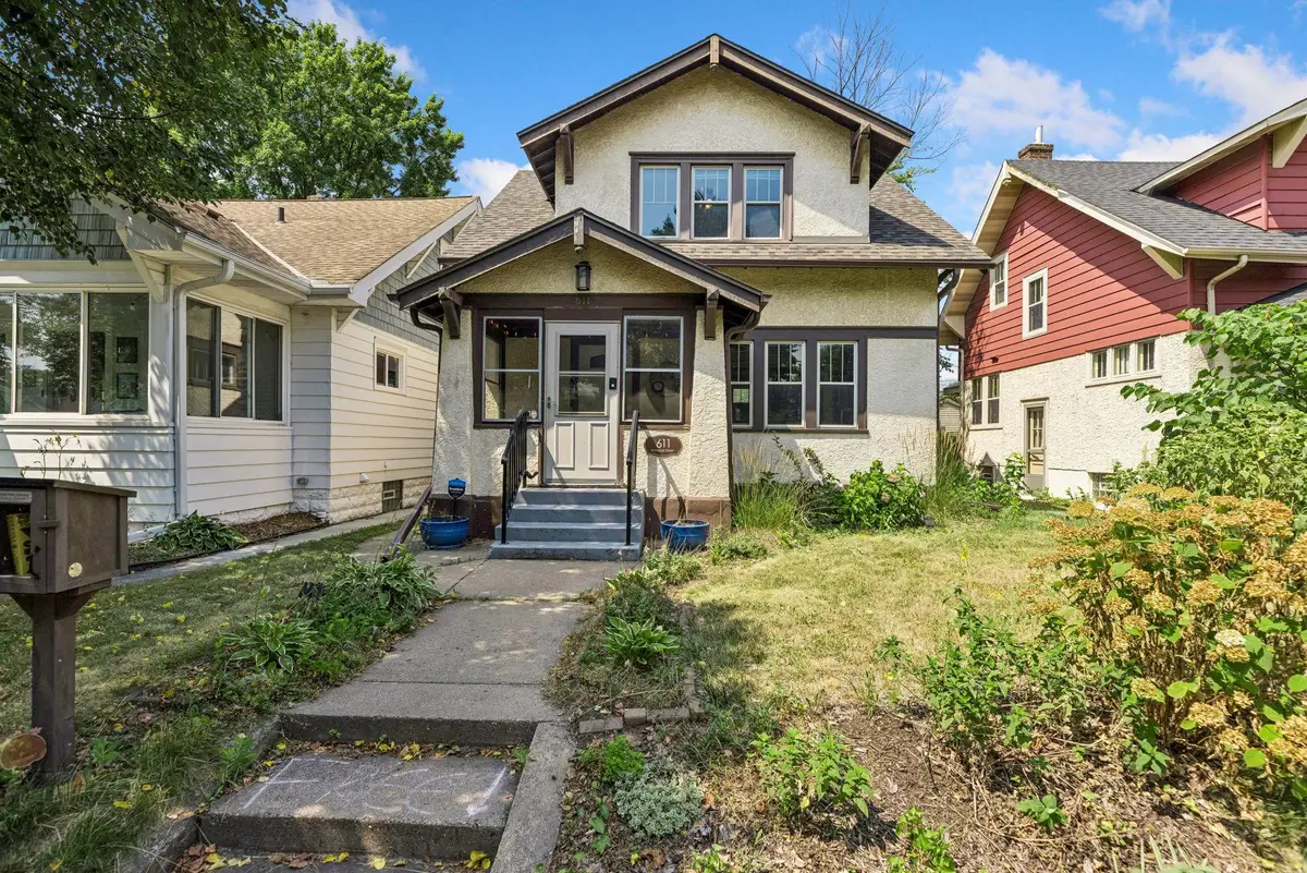 611 Pascal Street N, Saint Paul, MN 55104 - #1