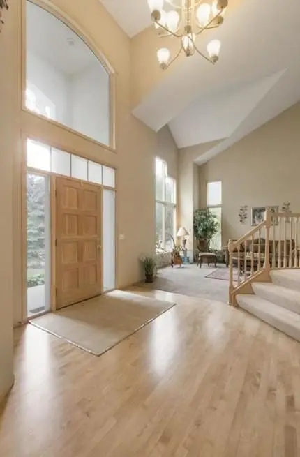 8217 W 93rd Street Circle, Bloomington, MN 55438