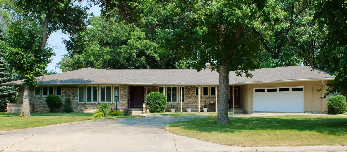 911 Oakmont Drive, Thief River Falls, MN 56701 - #1