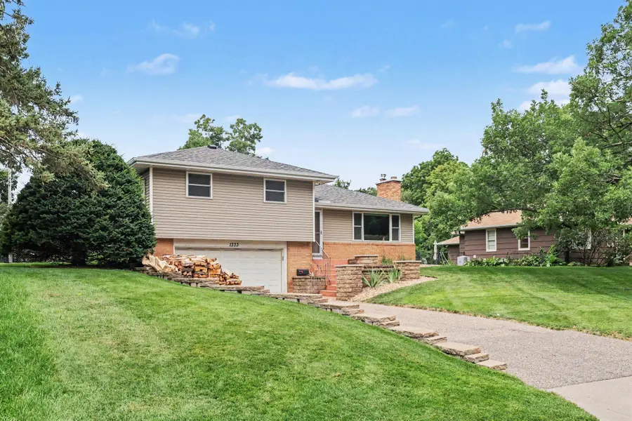1333 Valders Avenue N, Golden Valley, MN 55427 - #2