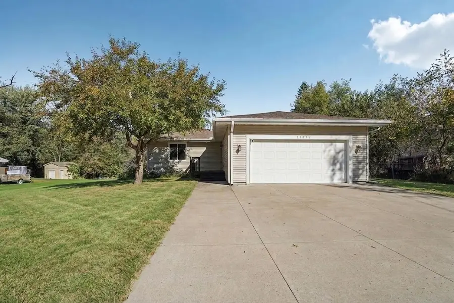 17452 Hiawatha Beach Drive Ne, Ham Lake, MN 55304 - #2