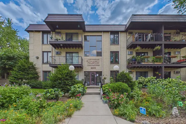 2809 E Minnehaha Parkway #205, Minneapolis, MN 55417