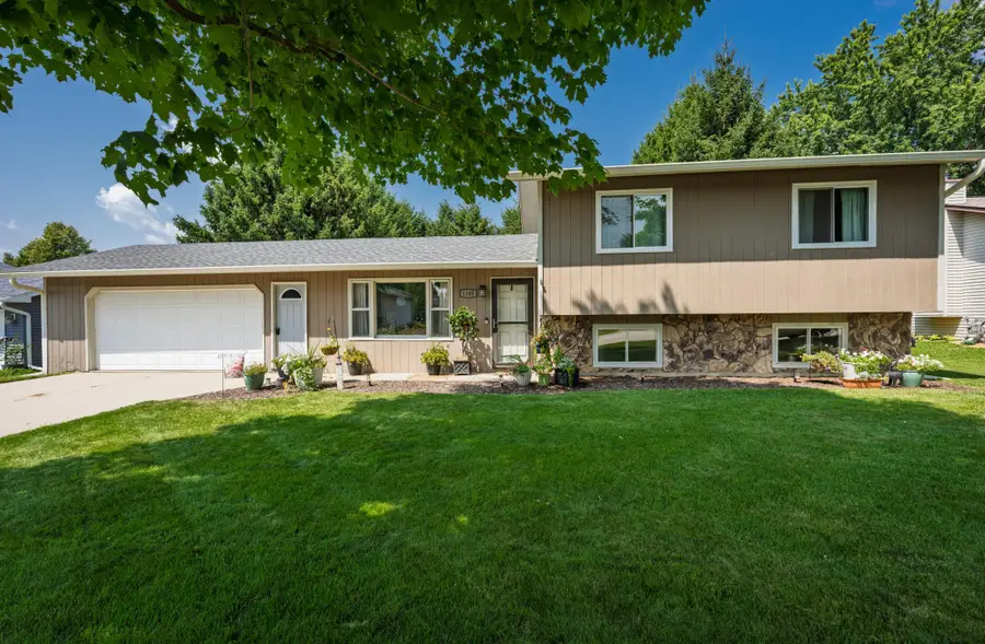 1105 7th Street Nw, Kasson, MN 55944 - #2