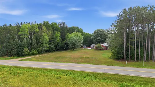 27679 Splithand Road, Grand Rapids, MN 55744
