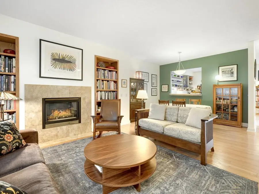 406 Duke Street, Saint Paul, MN 55102 - #3