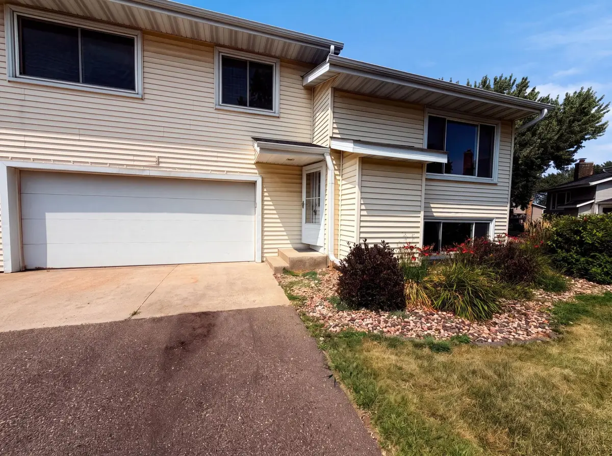 16066 Foliage Avenue W, Rosemount, MN 55068 - #1