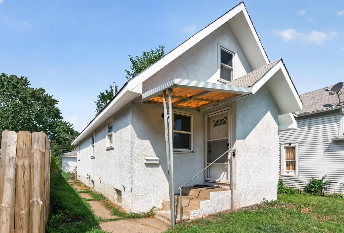 5115 Camden Avenue N, Minneapolis, MN 55430 - #1