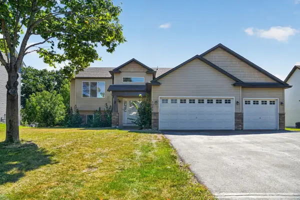 1088 161st Lane Nw, Andover, MN 55304
