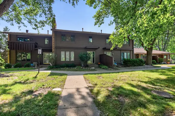 55 Birnamwood Drive, Burnsville, MN 55337