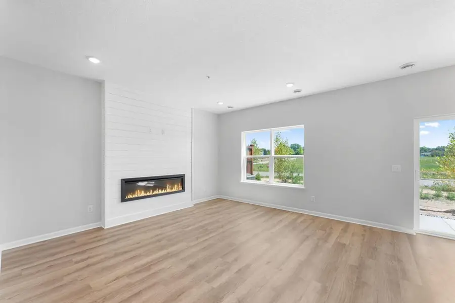 675 Tulare Terrace, Newport, MN 55055 - #2