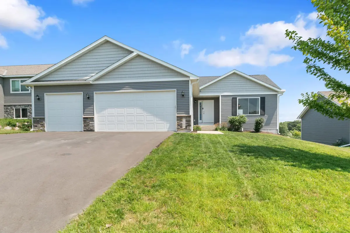 1106 Rolling Hills Drive Nw, Montgomery, MN 56069 - #1