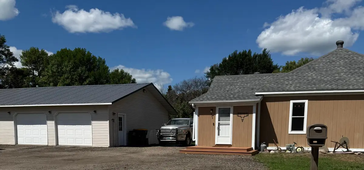 352 3rd Avenue S, Casselton, ND 58012 - #1