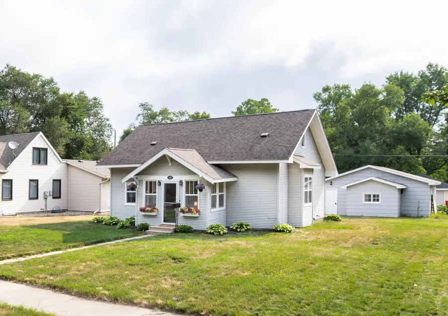 1307 Cedar Street, Alexandria, MN 56308 - #2