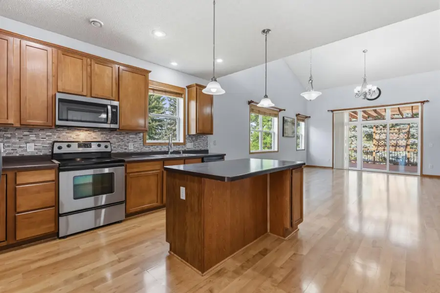 1767 Fescue Court, Shakopee, MN 55379 - #3
