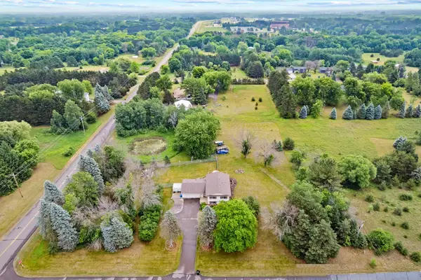 20075 Uplander Street Nw, Oak Grove, MN 55011