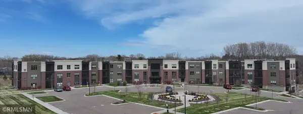 114 Brick Street S #207, Stillwater, MN 55082