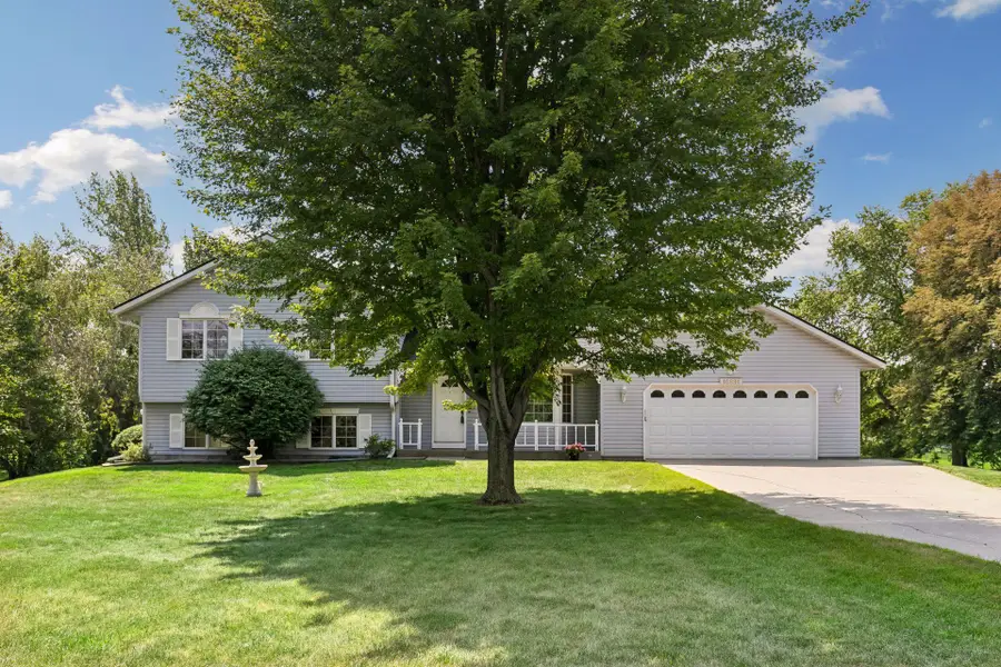 10831 30th Street Ne, Saint Michael, MN 55376 - #2