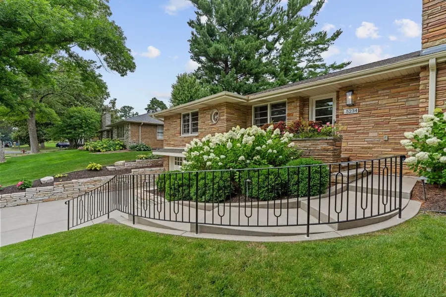 5234 Hollywood Road, Edina, MN 55436 - #3