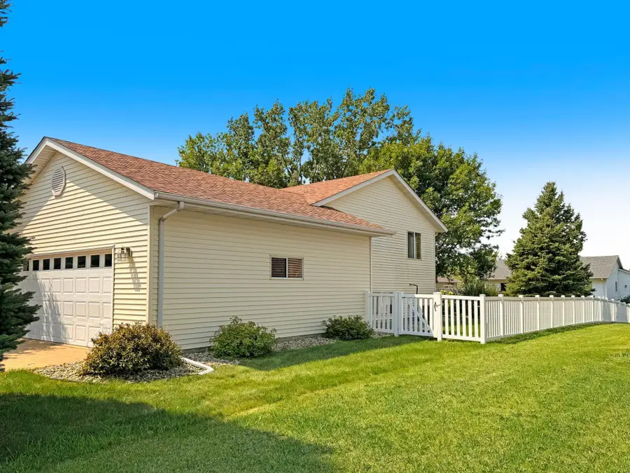 216 Rainbow Drive, Marshall, MN 56258 - #3
