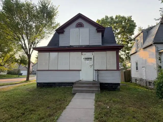 2030 Russell Avenue N, Minneapolis, MN 55411 - #3