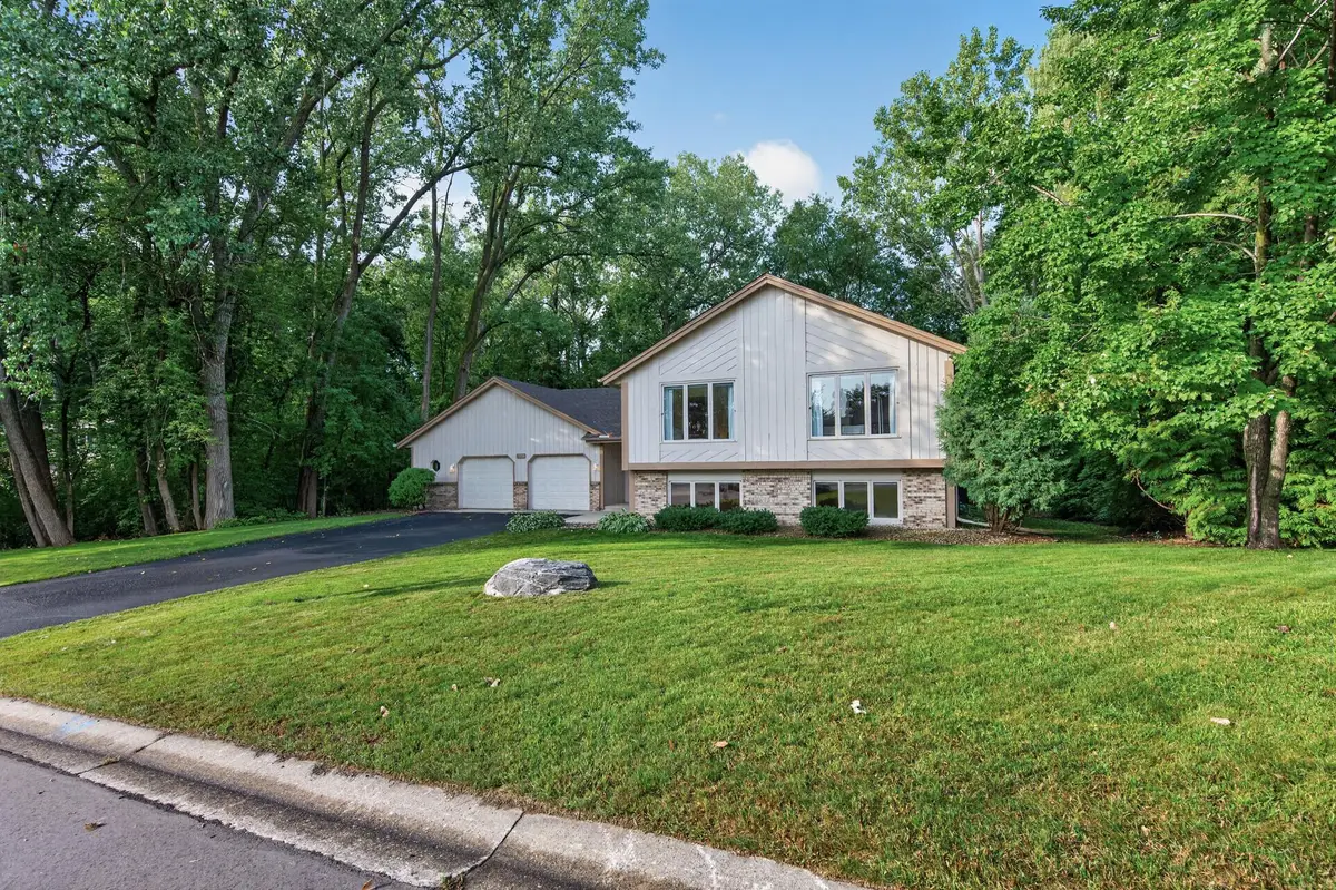 7390 130th Street W, Apple Valley, MN 55124 - #1