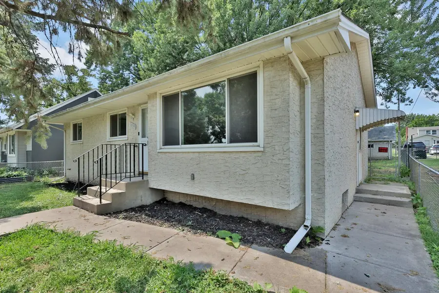 1017 Livingston Avenue, West Saint Paul, MN 55118 - #3