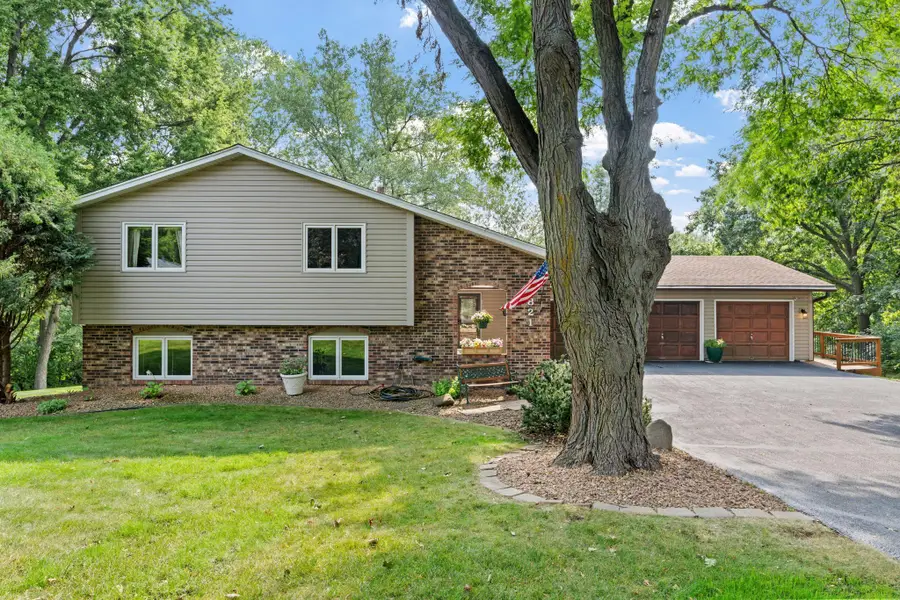 2821 Saddlebrooke Circle, Minnetonka, MN 55305 - #2