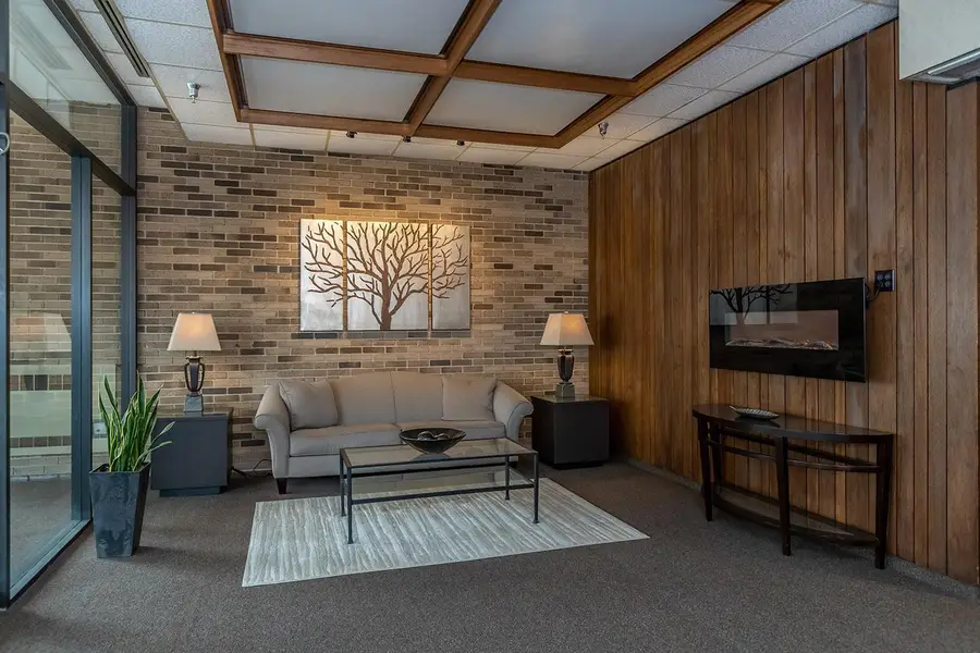 207 5th Avenue Sw #202, Rochester, MN 55902 - #3