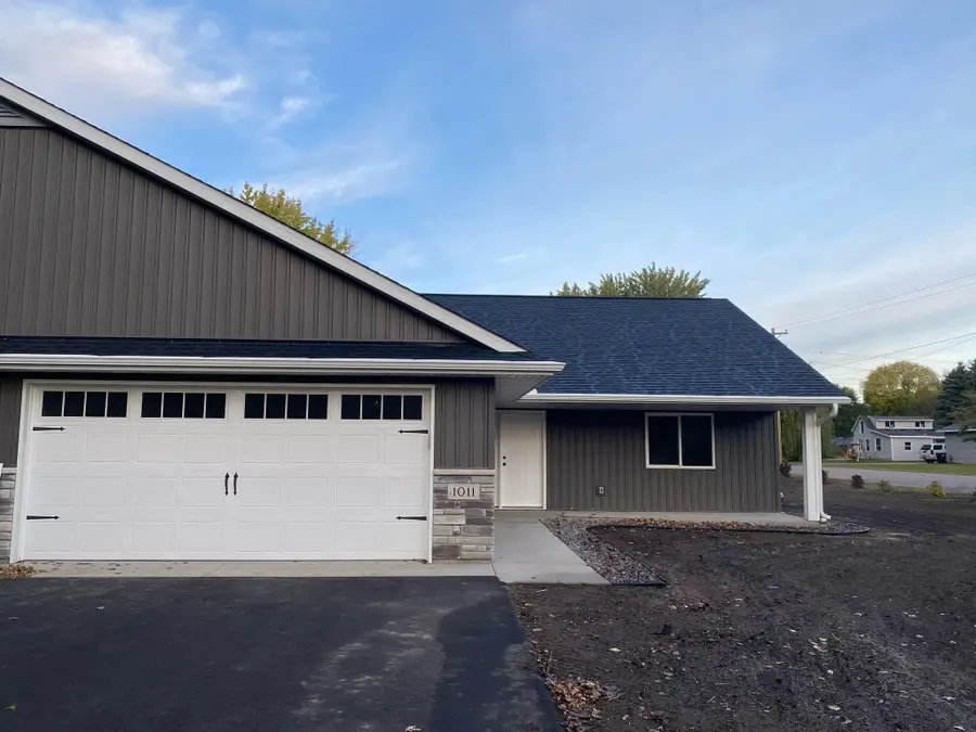906 S 5th Street, Princeton, MN 55371 - #2