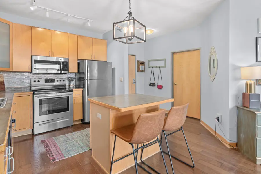 2600 University Avenue Se #319, Minneapolis, MN 55414 - #3