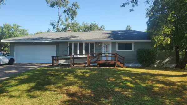 217 Dawn Avenue, Shoreview, MN 55126