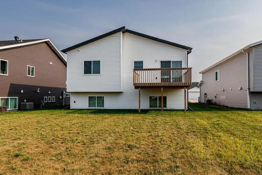 3062 39th Avenue S, Moorhead, MN 56560 - #3