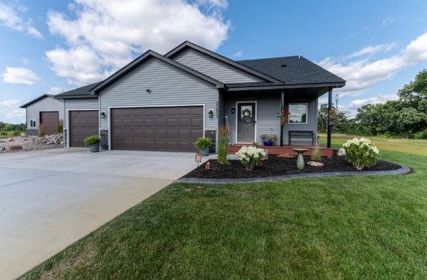 30601 144th Street Nw, Princeton, MN 55371