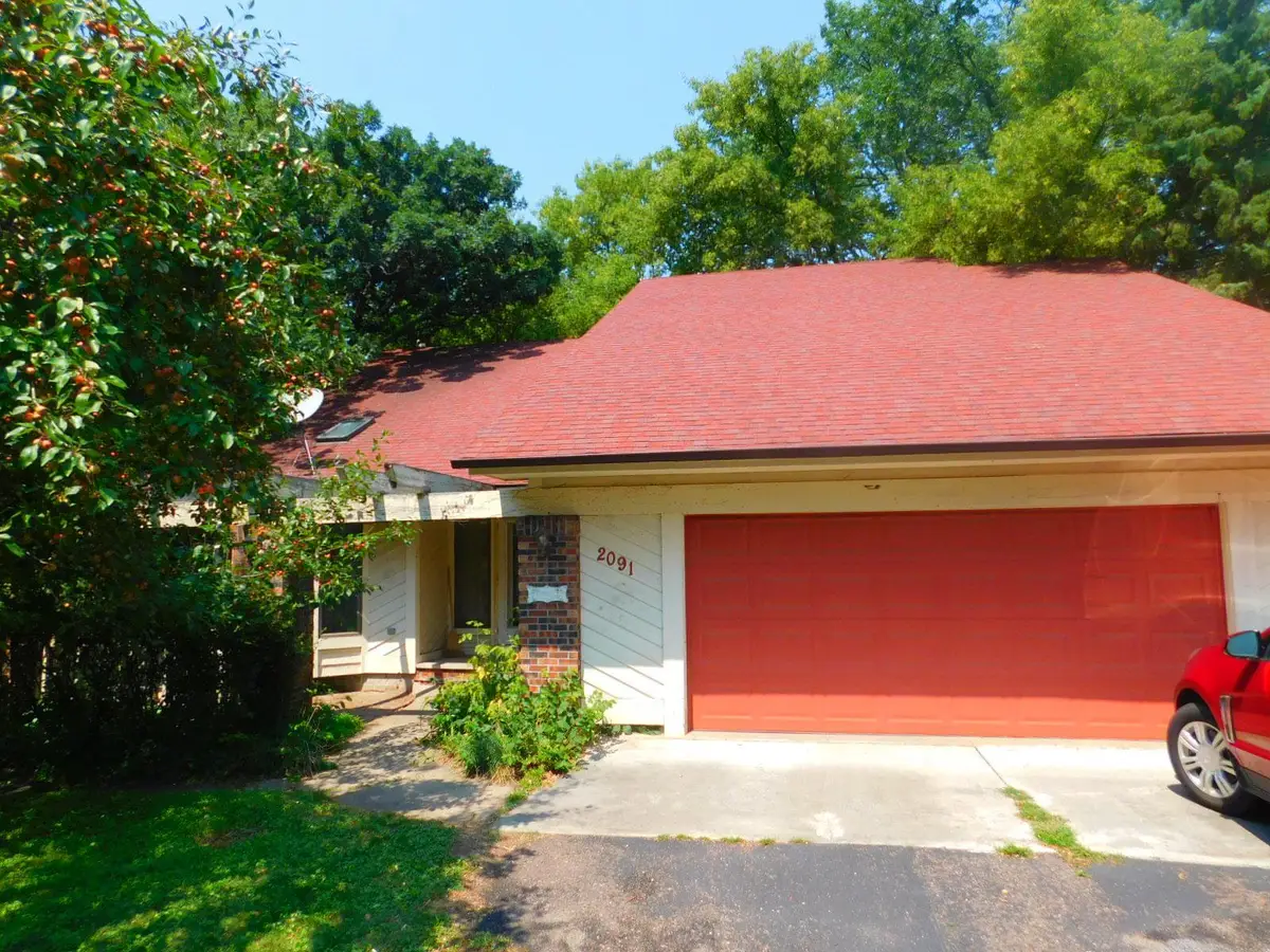 2091 Oakridge Street, Saint Paul, MN 55119 - #1